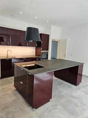 appartement à la location -   25000  BESANCON, surface 72 m2 location appartement - APR663851